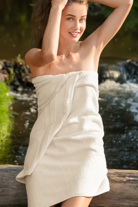 Toalla de algodon organico, almendra